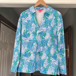 Lilly Pulitzer Long Sleeve V Neck Collar Lounge Shirt Top Sz S Blue Print